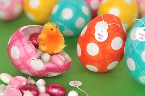 How To Make Paper Mache Easter Eggs 3